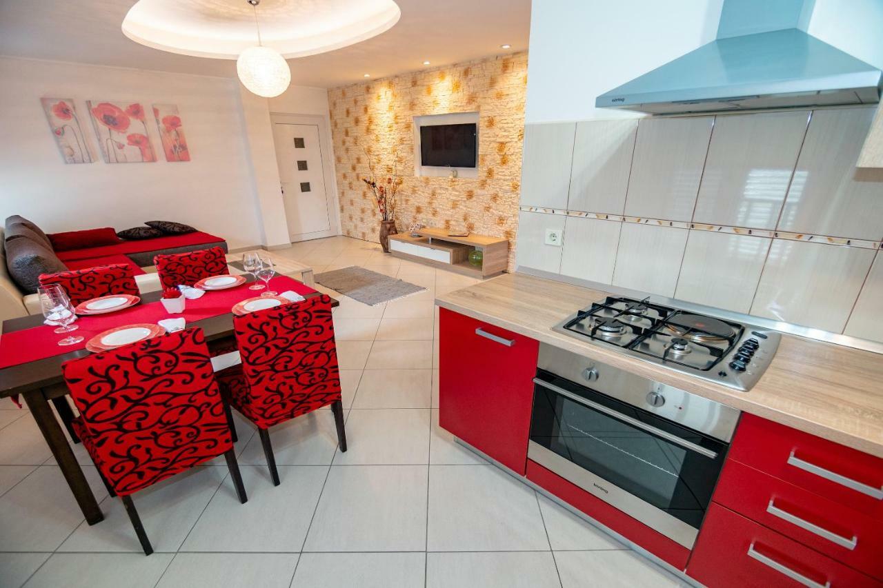 Apartmani Ivan Lopar Exterior photo