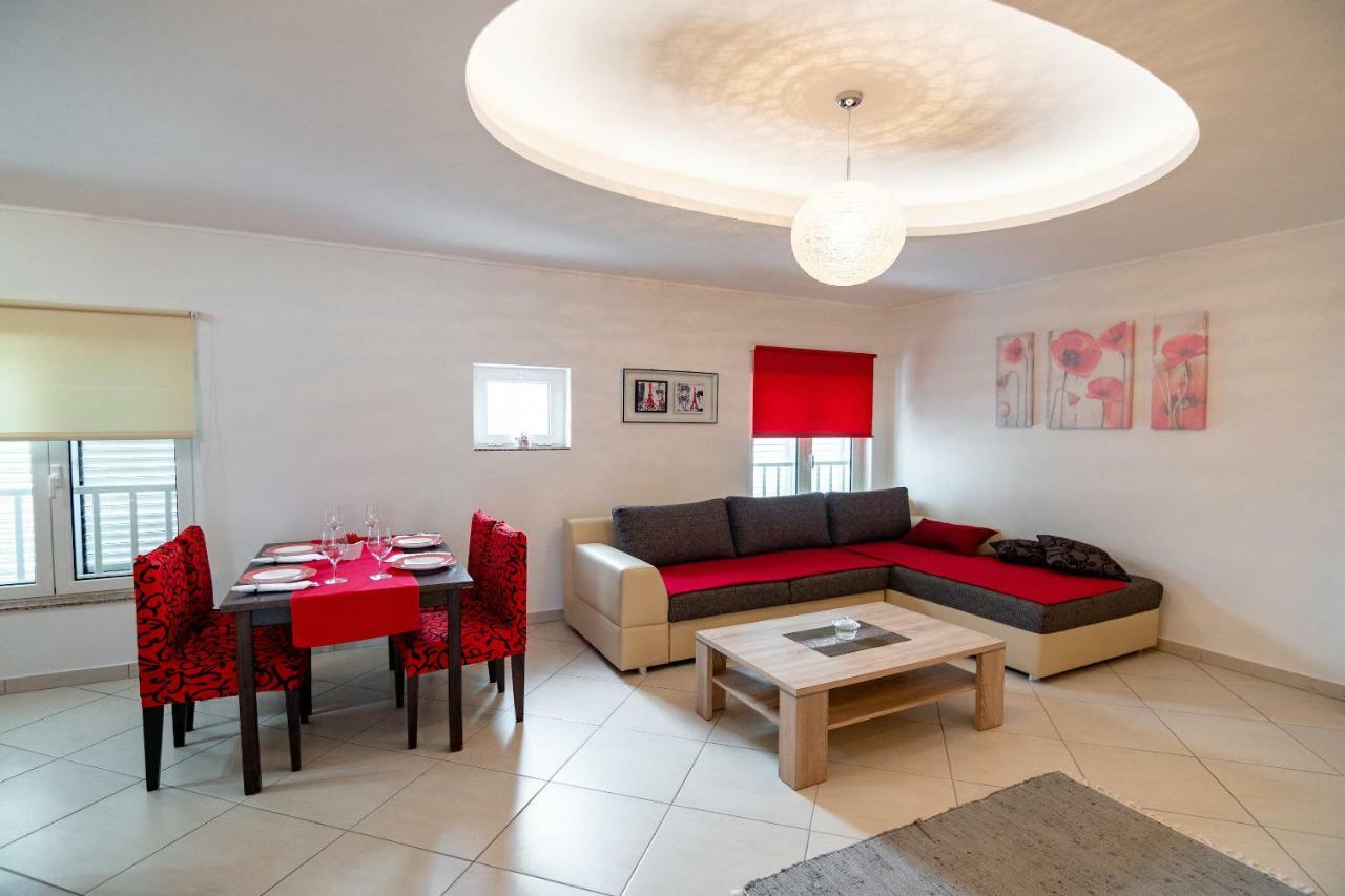 Apartmani Ivan Lopar Exterior photo